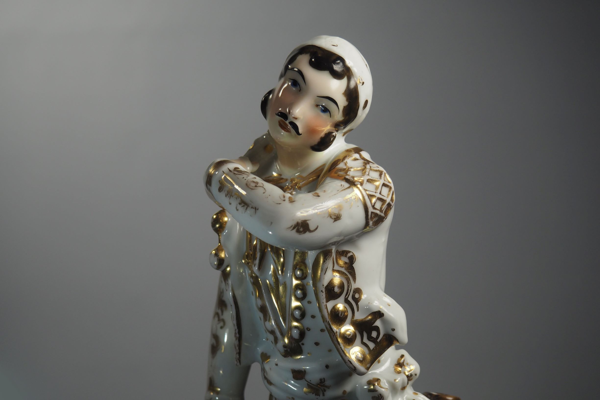 Porte stylo ou porte-plume. en porcelaine de Paris