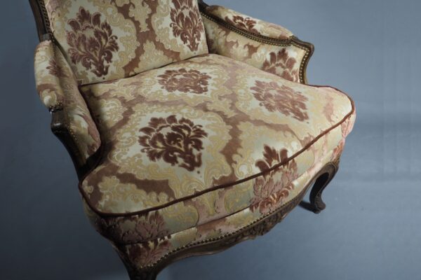 fauteuil bergère époque Louis XV