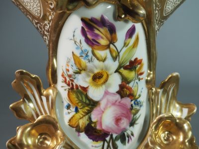Par de jarrones de porcelana parisina del siglo XIX – Imagen 9