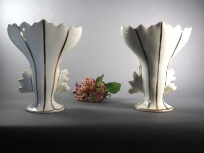 Par de jarrones de porcelana parisina del siglo XIX – Imagen 10