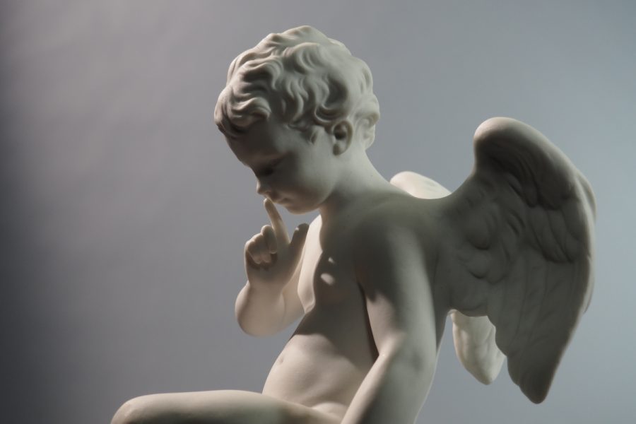 Biscuit de Sèvres 1919 – L’Amour menaçant du doigt d’après Étienne-Maurice Falconet