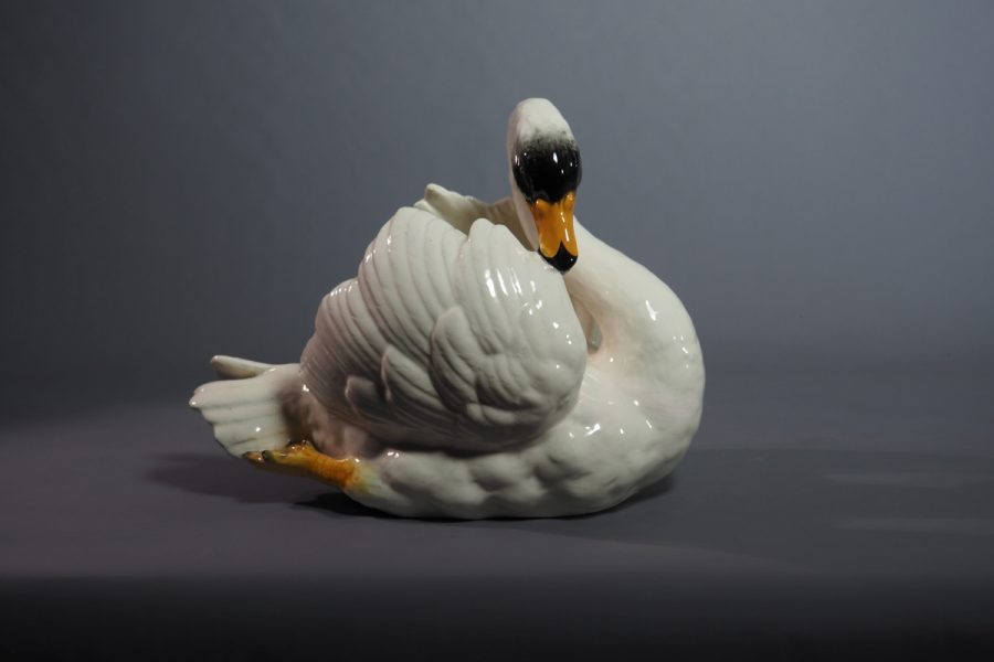 Jardinière « Cygne blanc » – Jérôme Massier, Vallauris, céramique Art nouveau, vers 1890–1900