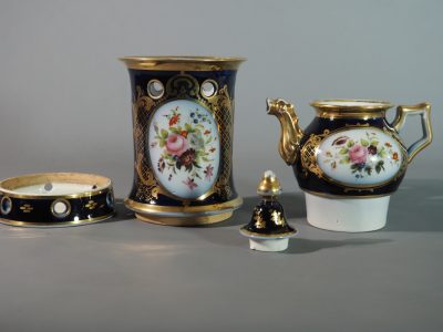Théière en porcelaine de Paris - cobalt et bouquets - fin XIXe siècle – Image 12