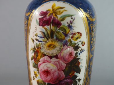 Paire de grands vases en porcelaine de Paris - milieu XIXe siècle – Image 13