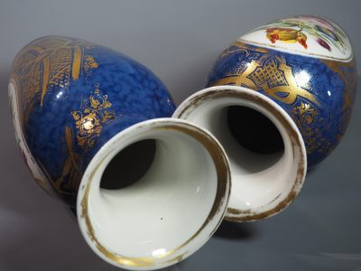 Paire de grands vases en porcelaine de Paris - milieu XIXe siècle – Image 14