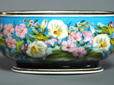 Cache-pot en porcelaine à décor floral peint - XIXe siècle – Image 6
