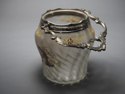 Seau à biscuits en verre émaillé avec monture argentée – Image 6