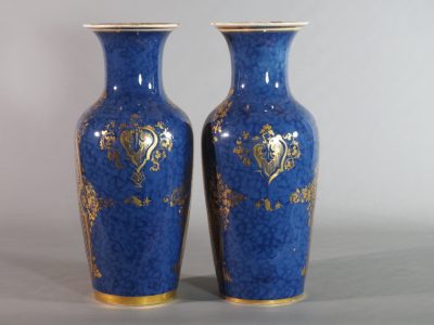 Paire de grands vases en porcelaine de Paris - milieu XIXe siècle – Image 6