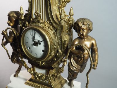 Grande garniture de cheminée - pendule et candélabres, Italie – Image 10