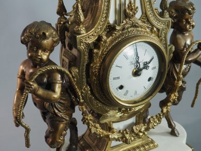 Grande garniture de cheminée - pendule et candélabres, Italie – Image 11