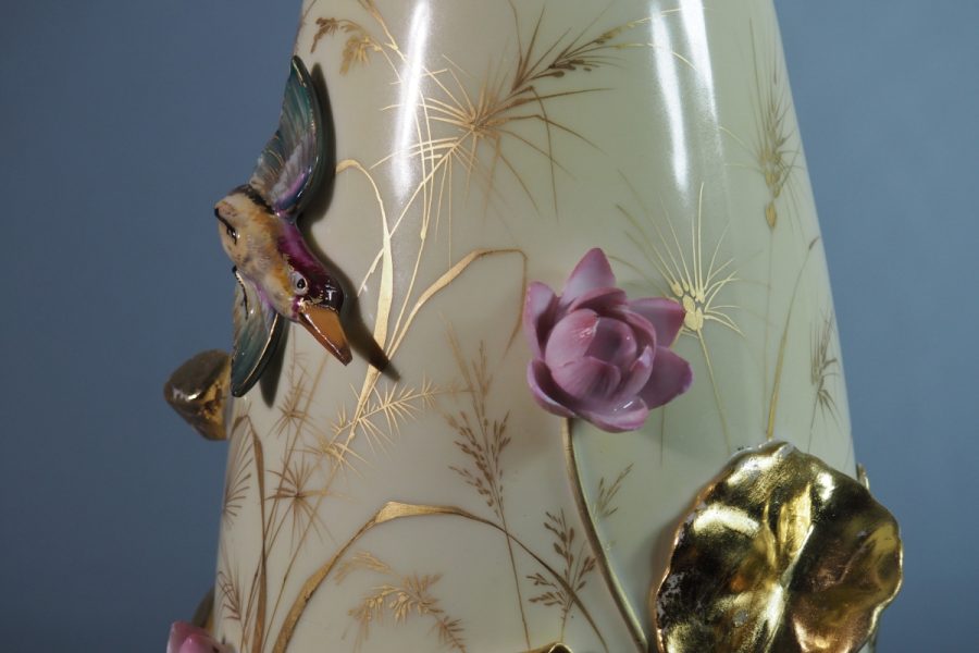 Vase en porcelaine de Limoges signé Gibus & Redon, modèle 658, vers 1875–1885