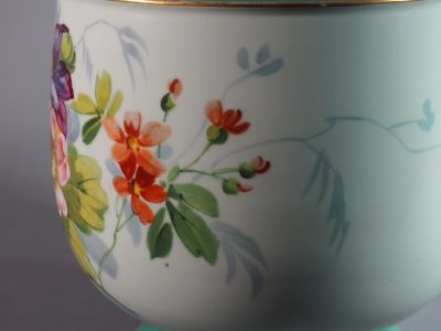 Cache-pot en porcelaine peint à la main - époque Napoléon III – Image 7