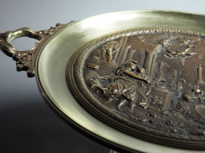 Grande coupe en bronze - XIXe siècle. – Image 10