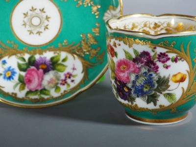 Tasse et soucoupe porcelaine de Paris XIXe Rihouet