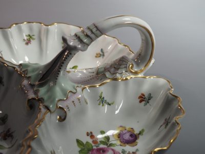 Serviteur porcelaine Dresden style Meissen décor floral XIXe siècle