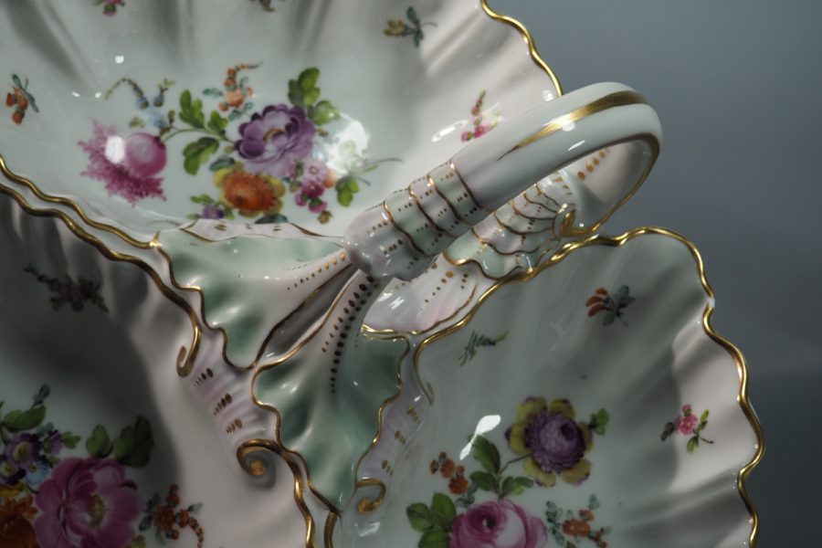 Serviteur porcelaine Dresden style Meissen décor floral XIXe siècle