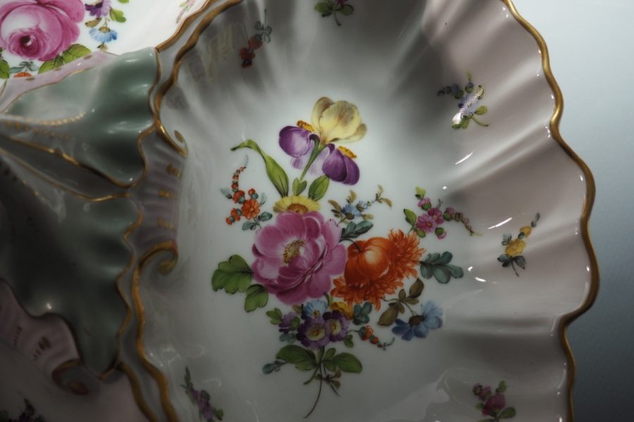 Serviteur porcelaine Dresden style Meissen décor floral XIXe siècle