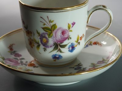 Tasse et soucoupe en porcelaine peinte main Rihouet Paris – Image 7