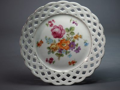 Assiettes en porcelaine ajourée Schumann Arzberg 1932–1944 – Image 9
