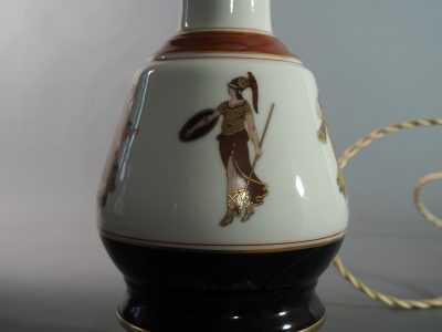 Paire de lampes en porcelaine et bronze, décor mythologique, France vers 1820–1850