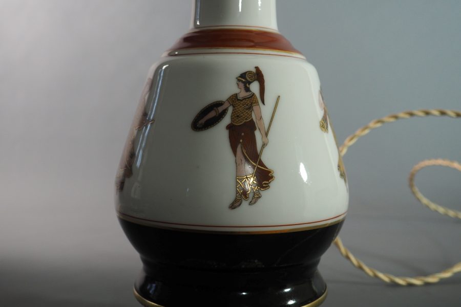 Paire de lampes en porcelaine et bronze, décor mythologique, France vers 1820–1850
