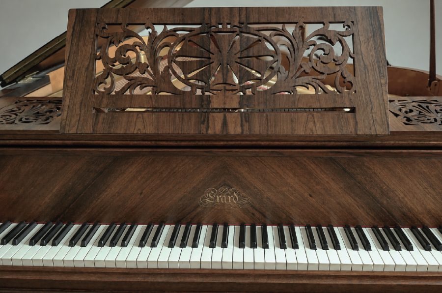Piano à queue de concert Érard de la collection du Musée du Piano d’Alençon