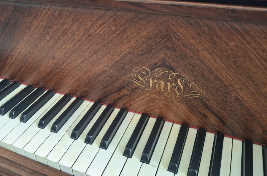 Piano à queue de concert Érard de la collection du Musée du Piano d’Alençon