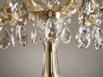 Grand lampadaire en cristal de Bohême Marie-Thérèse | Antik-France