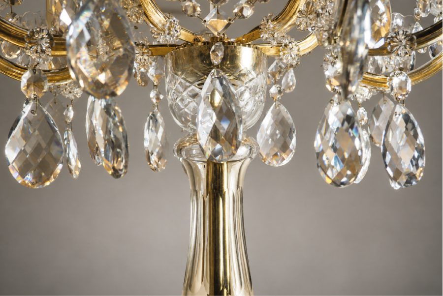 Grand lampadaire en cristal de Bohême Marie-Thérèse | Antik-France