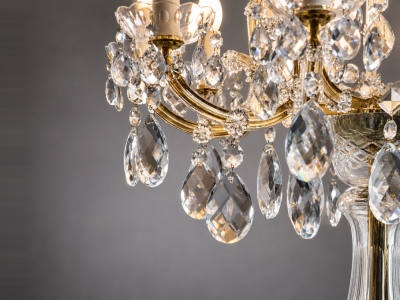 Grand lampadaire en cristal de Bohême Marie-Thérèse | Antik-France