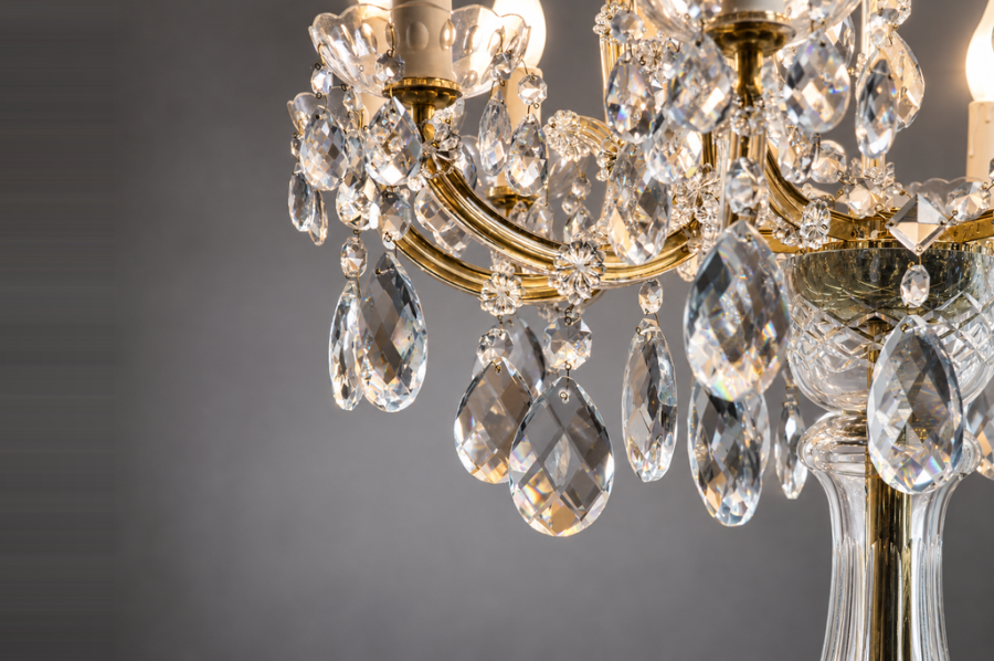 Grand lampadaire en cristal de Bohême Marie-Thérèse | Antik-France
