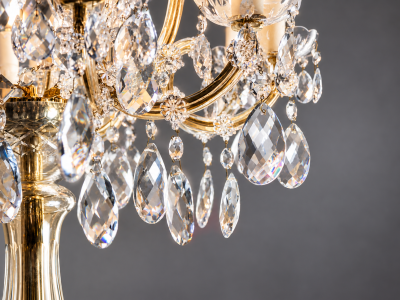Grand lampadaire en cristal de Bohême Marie-Thérèse | Antik-France