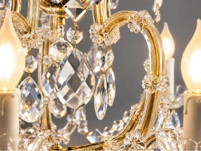 Grand lampadaire en cristal de Bohême Marie-Thérèse | Antik-France