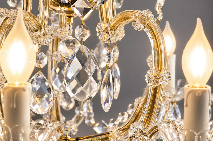 Grand lampadaire en cristal de Bohême Marie-Thérèse | Antik-France